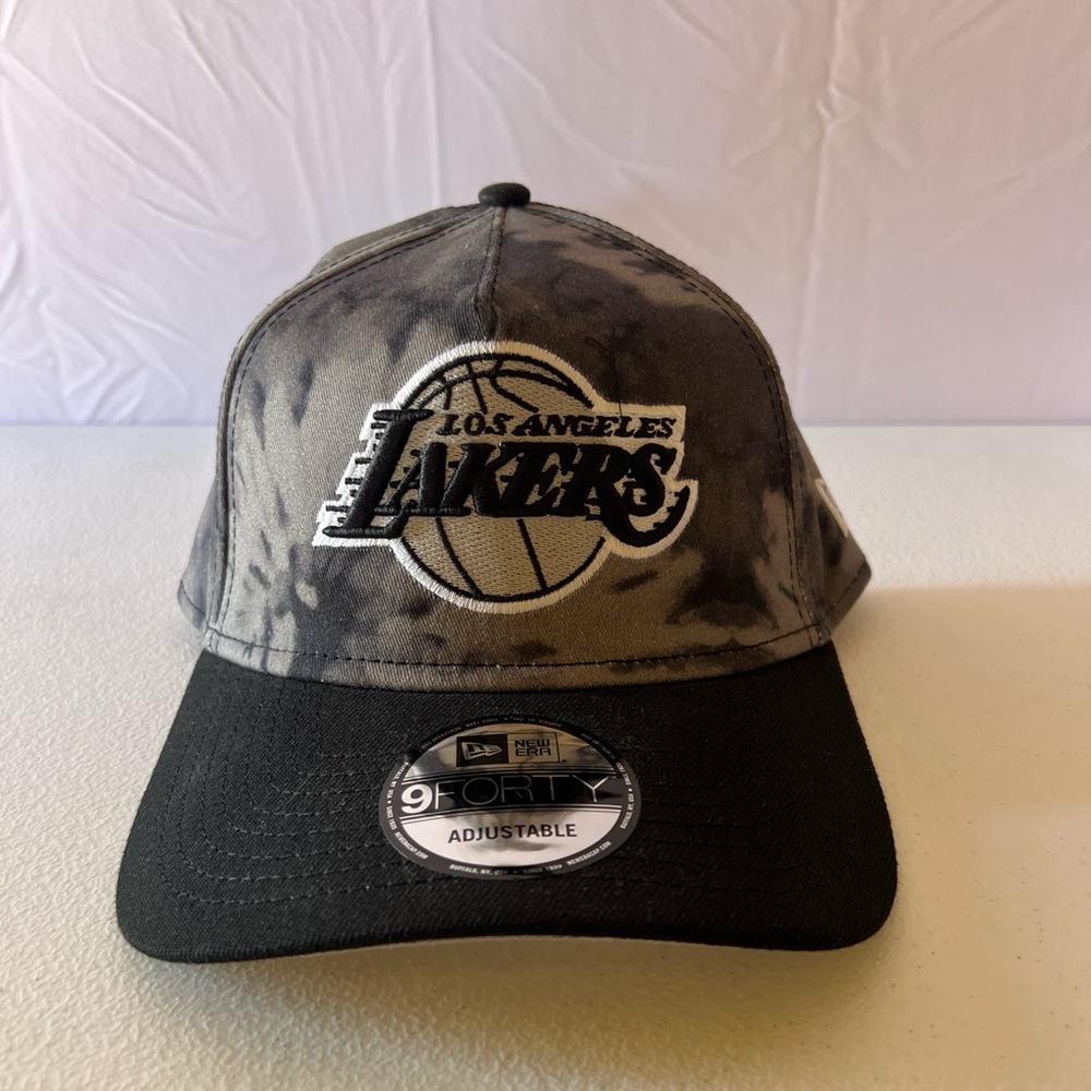 New Era Lakers Black and Gray Cap